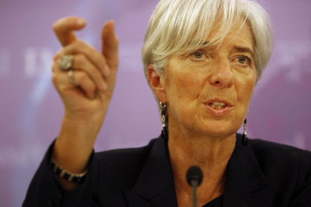 Δεν έχει απομακρυνθεί ο κίνδυνος της χρεοκοπίας, λέει η Κρ. Λαγκάρντ